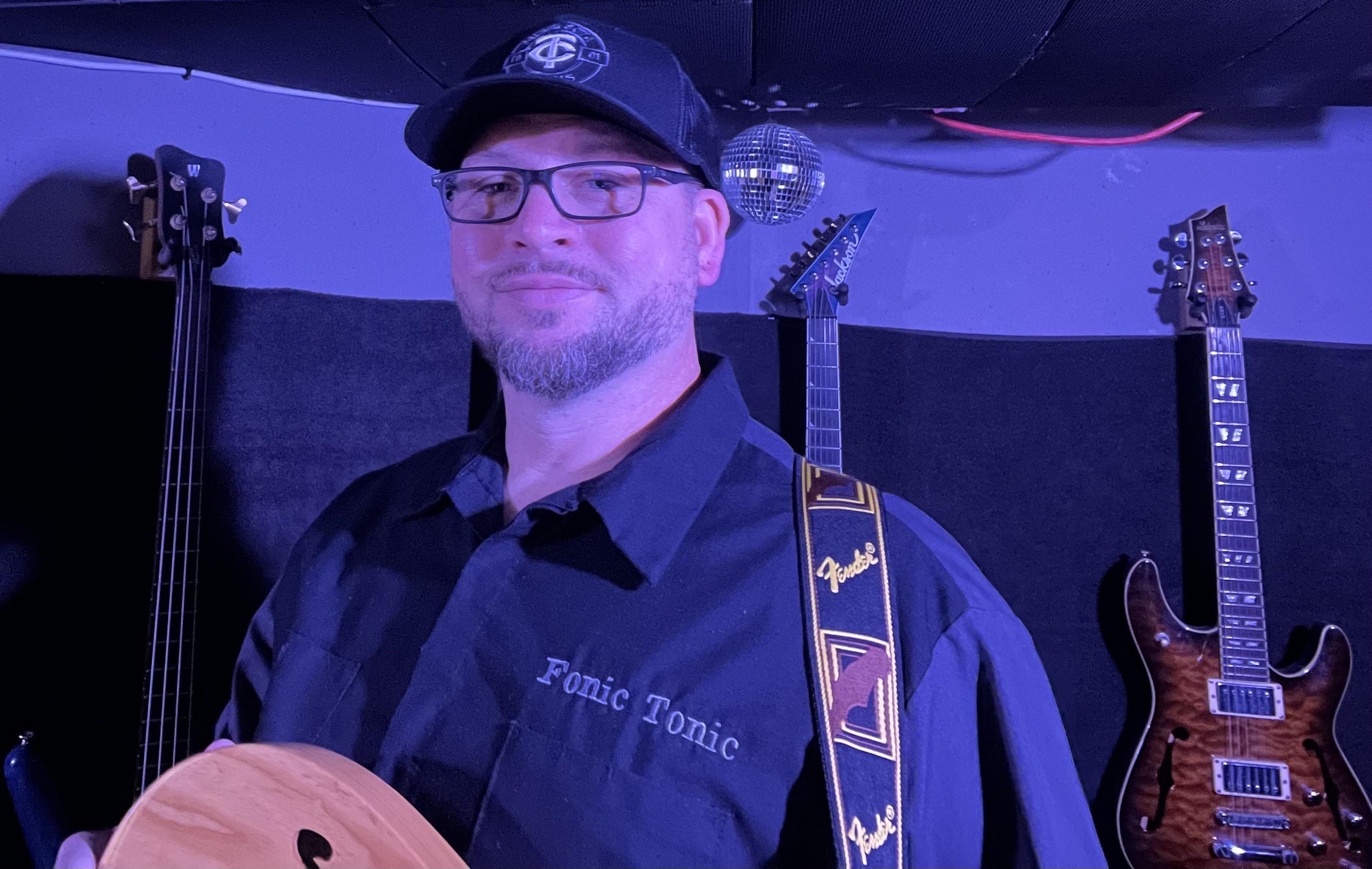 Isaac Leonard - Lead Guitar & Music Theory Instructor